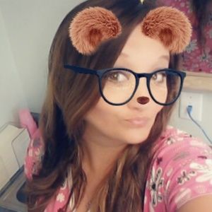 Meet your Posher, Christy